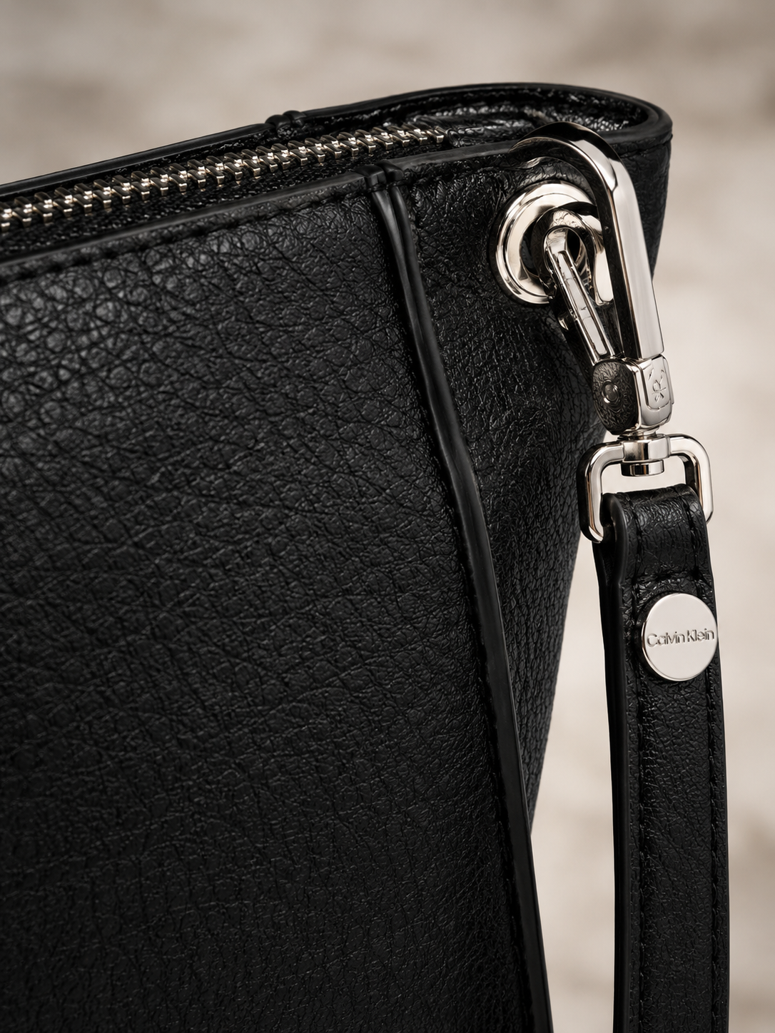 Calvin Klein Vera – Bolso Cruzado Compacto 100% Original