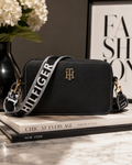Tommy Hilfiger Tatiana – Bandolera para Cámara Gina II