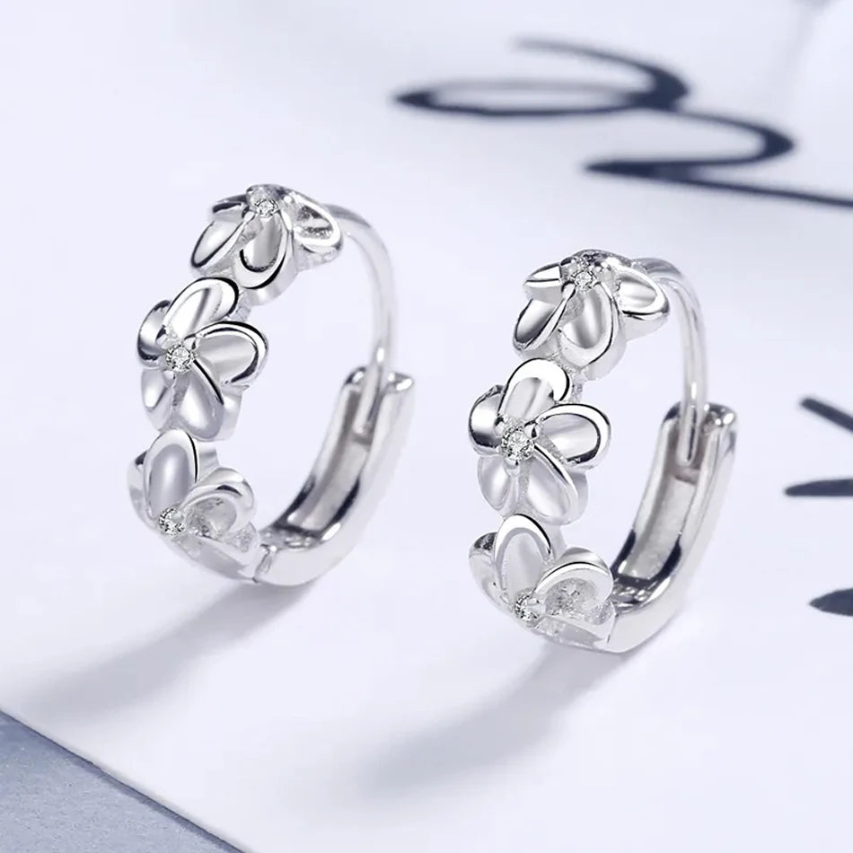 Aretes de Aro con Flor y Circón Plata 925