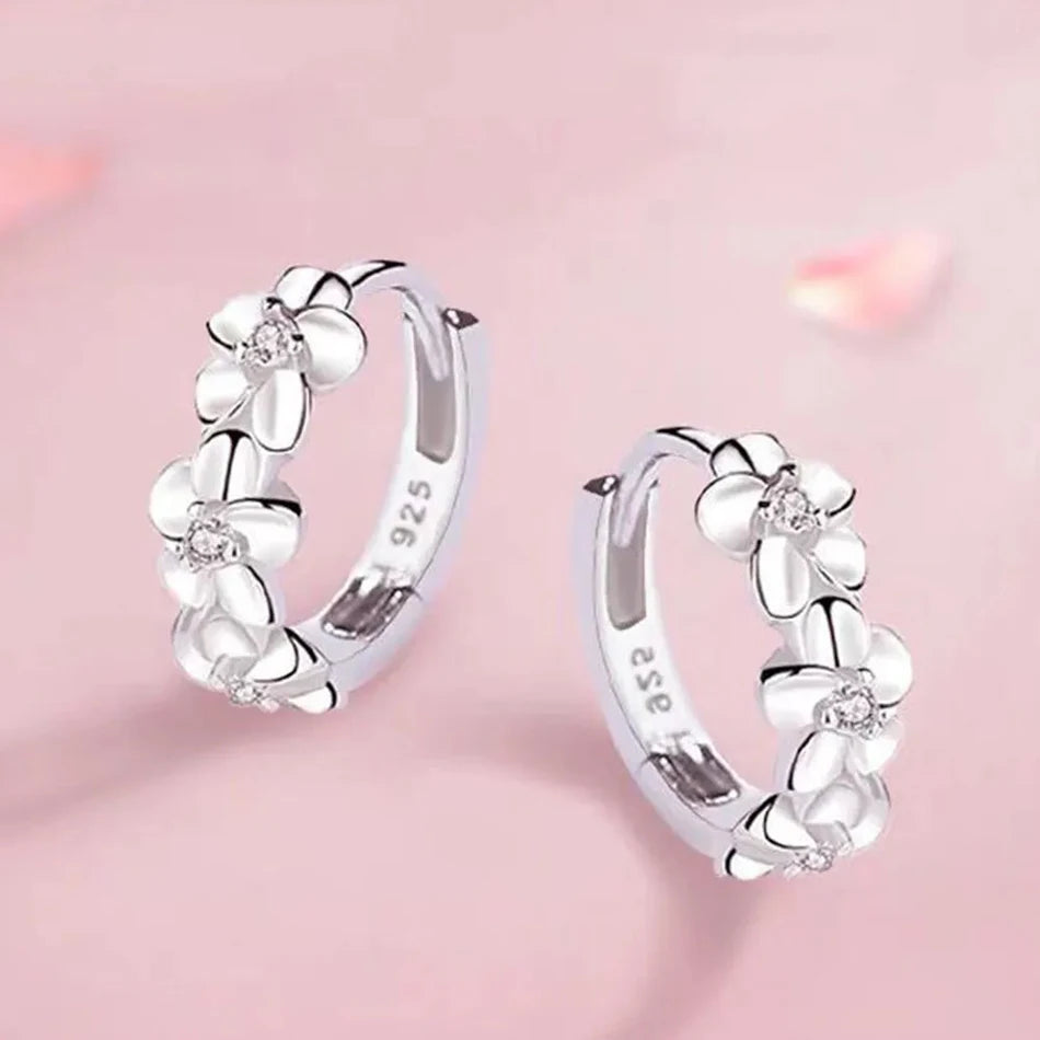 Aretes de Aro con Flor y Circón Plata 925